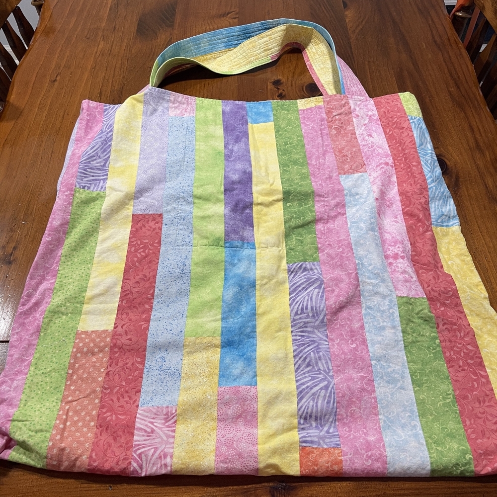Vintage XL Multicolor Printed Patchwork Carryall Storage Tote Bag 22 X 22 Inches